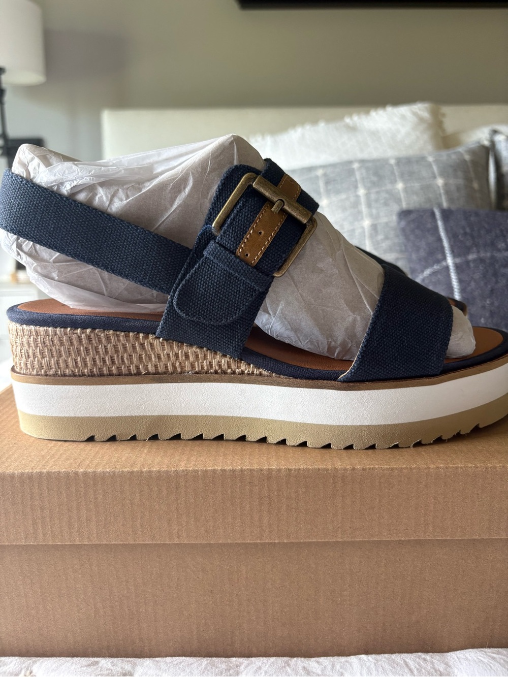 NWT Lucky Brand Wedge Platform Slingback Sandal - Navy Size 10